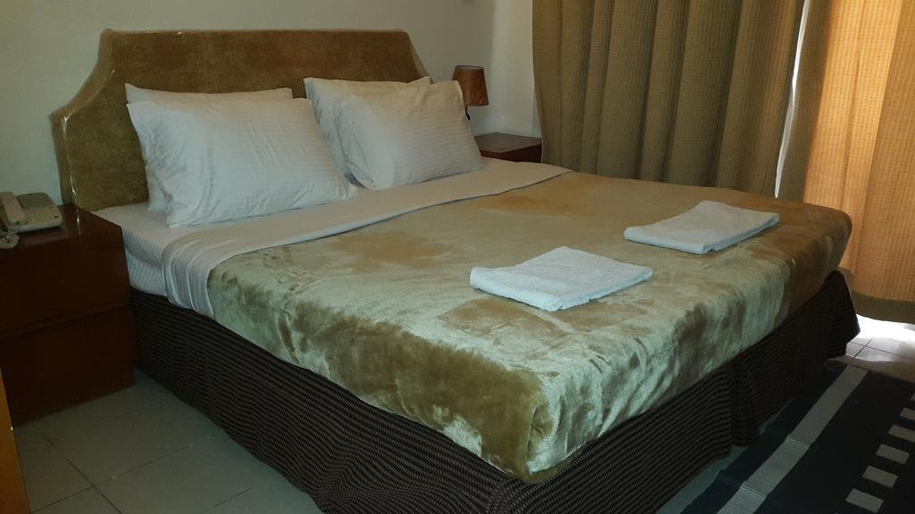 Al Raien Hotel Apartment Dubai Ruang foto