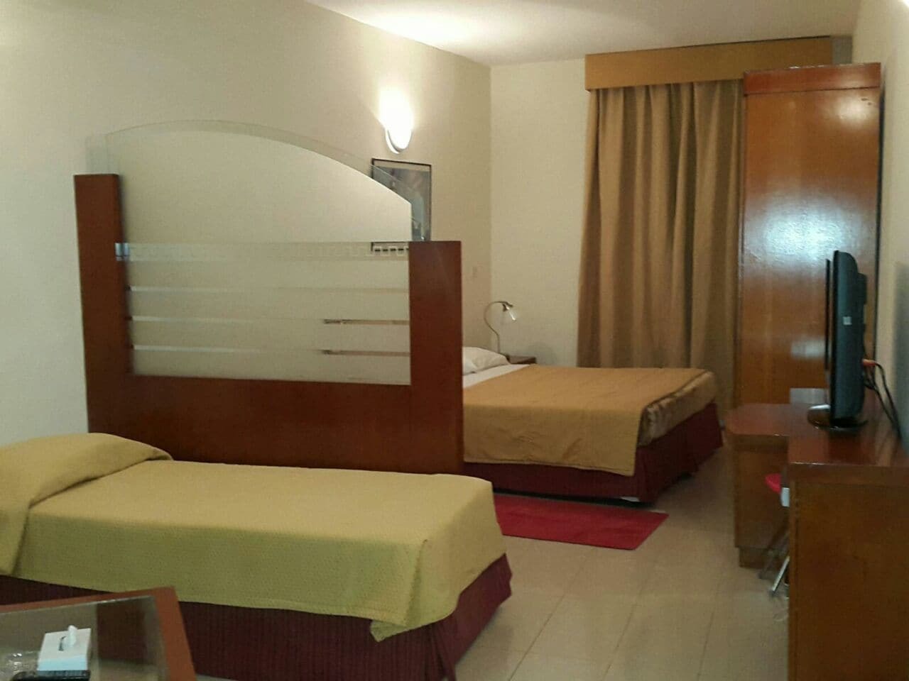 Al Raien Hotel Apartment Dubai Bagian luar foto